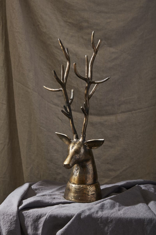 
            
                Load image into Gallery viewer, Gold Deerhead Sculpture - Large
            
        