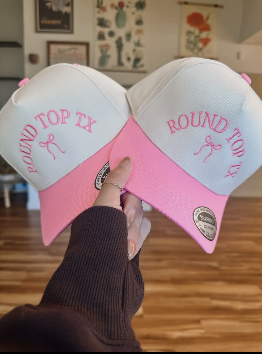 Round Top Tx Hat